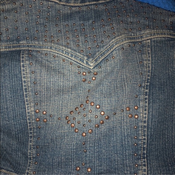 Two jackets. - Picture 5 of 7